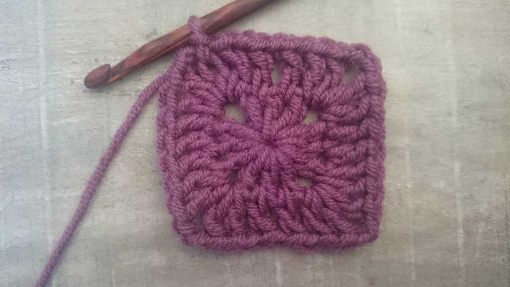 Delton - Vibrant Vintage CAL 4 Delton Toer 2b