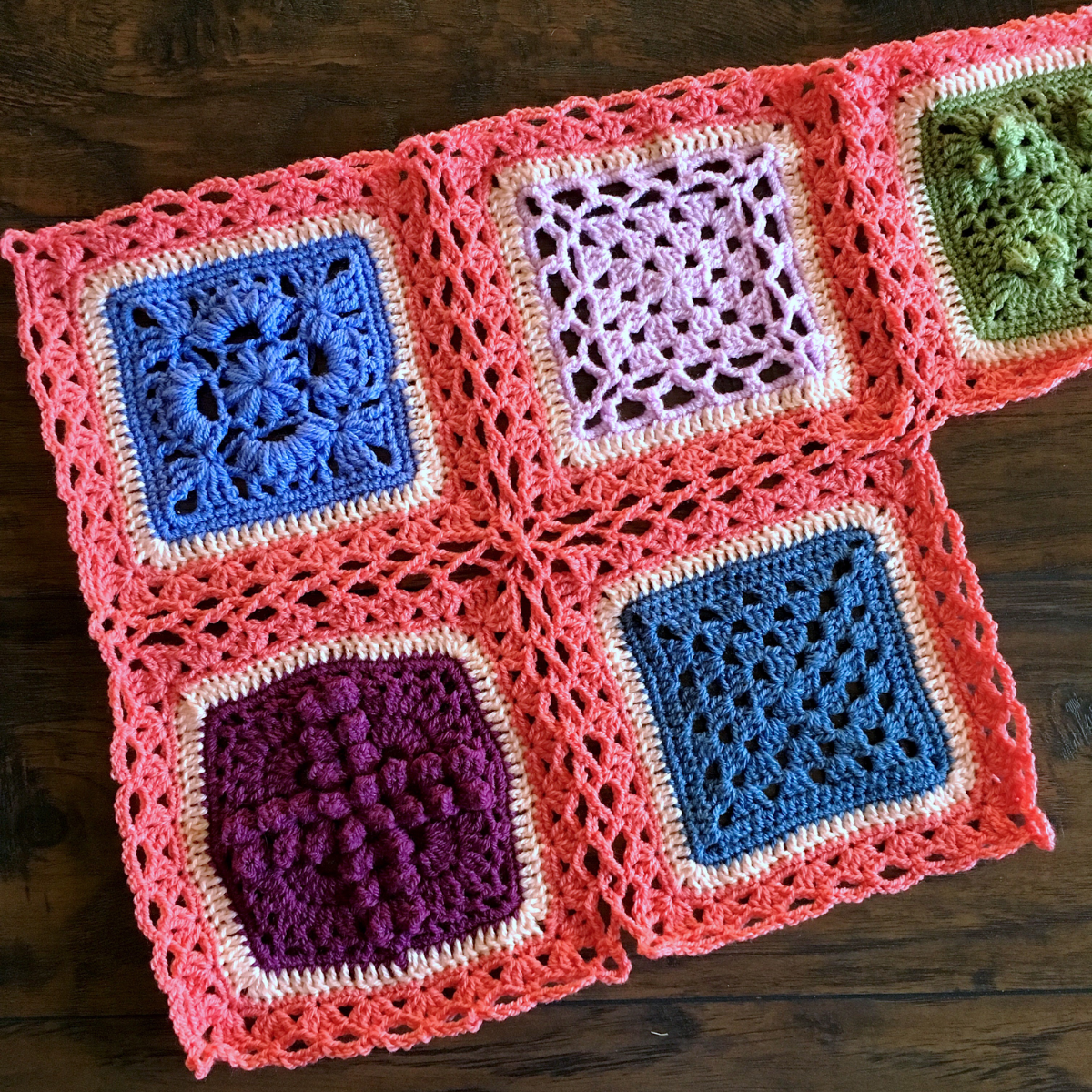Aan elkaar haken - Celtic Lace Mini en Celtic Lace Junior