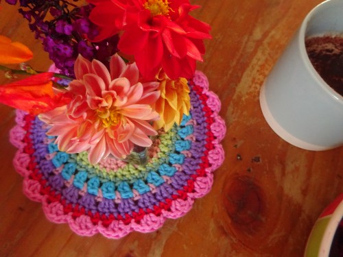Gratis haakpatroon met videotutorial: Dahlia Deken 1 Dahlia deken Attic24 Introductie 1