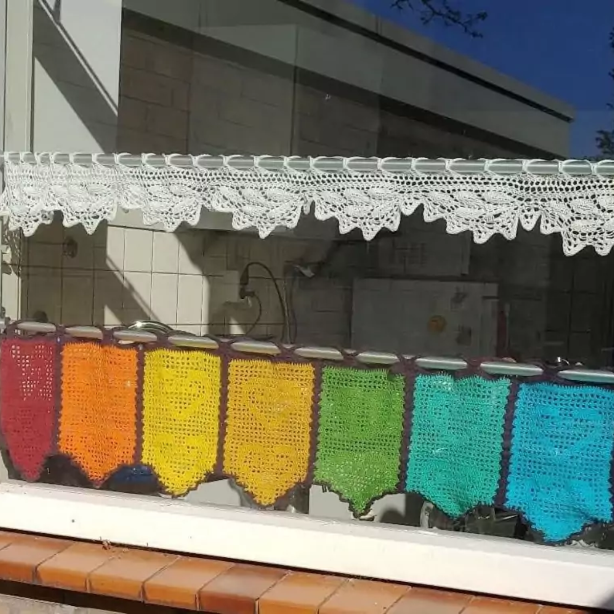 Regenboog Gordijn Haakpatroon