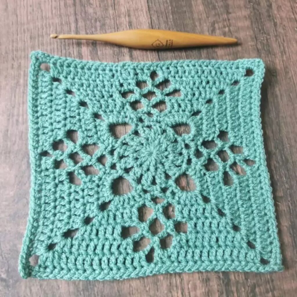 Haakpatroon Victorian Lattice Granny Square 1 Victorian Lattice Square Haakpatroon Omslagfoto