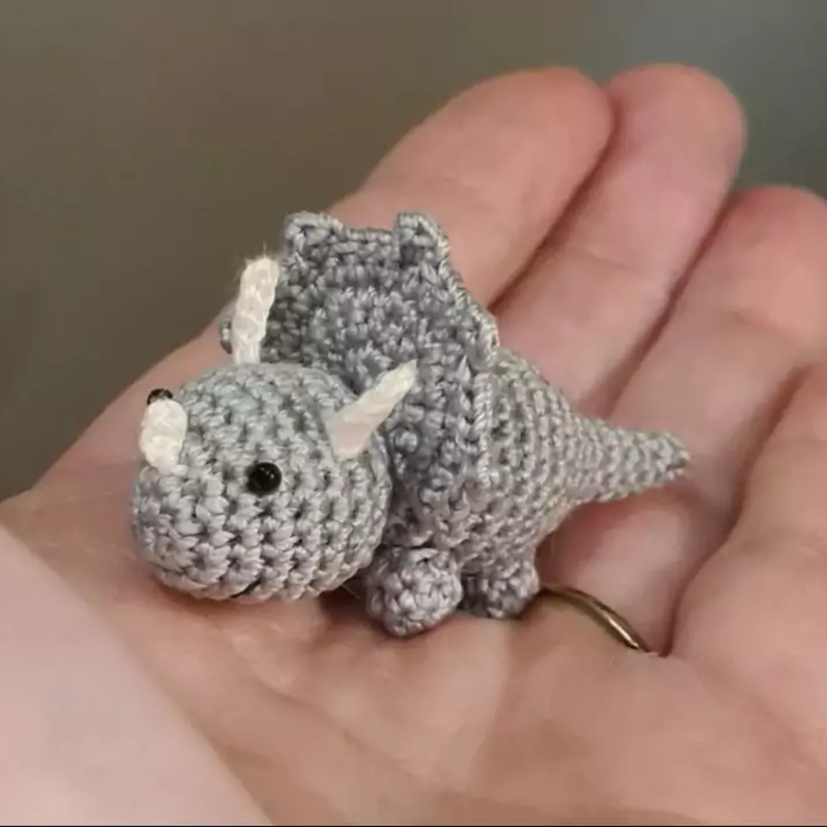 Mini Triceratops Haken
