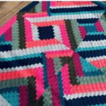 Felix Remixed Deken Haakpatroon 253 Gratis haakpatroon Felix Remixed Deken Haakpatroon - Deken - Geschikt voor restjes garen, Loops & Threads Impeccable -...