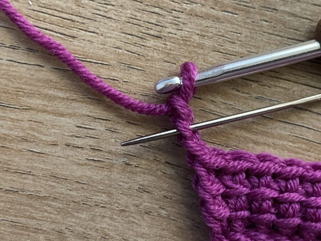Gekoppelde dubbelstokjes stap 16