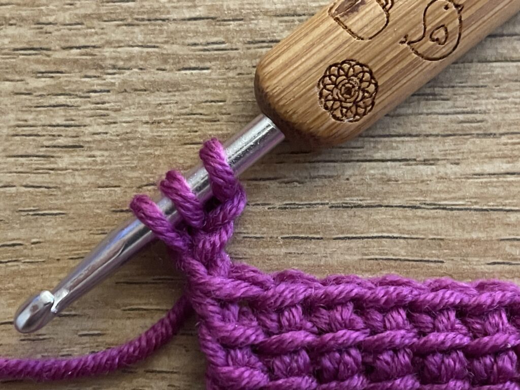 Gekoppelde dubbelstokjes stap 19