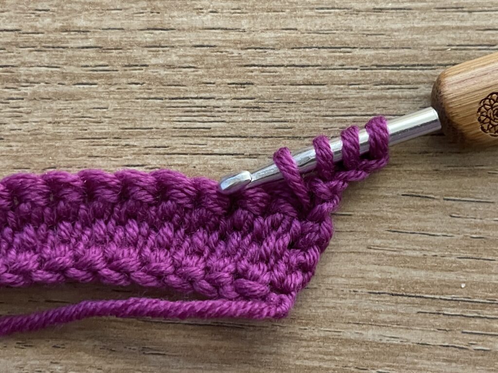 Gekoppelde dubbelstokjes stap 20