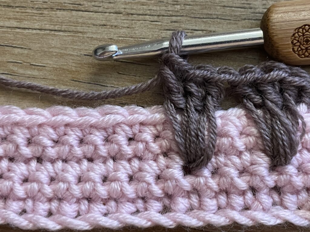 IJsje met 1 bolletje steek stap 15