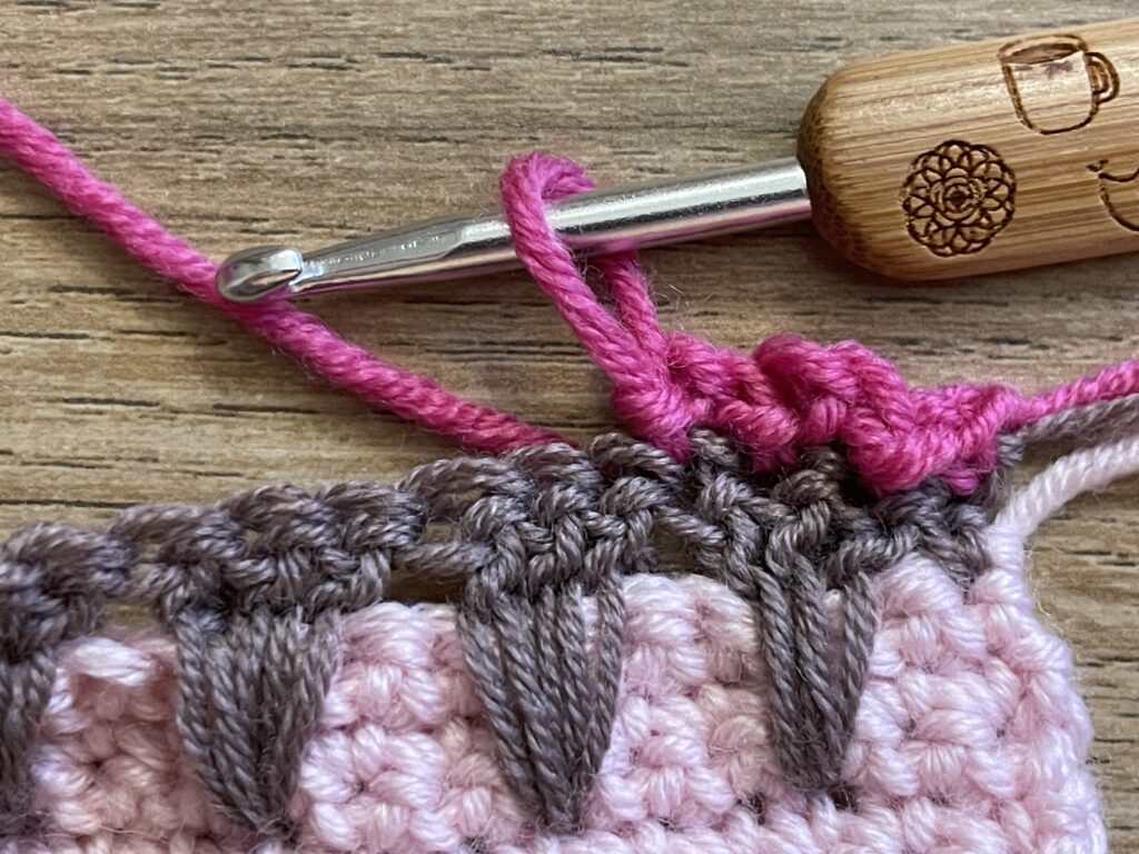 IJsje met 1 bolletje steek stap 23