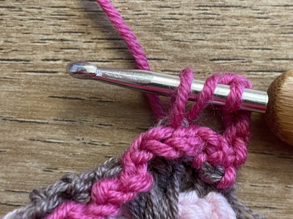 IJsje met 1 bolletje steek stap 31