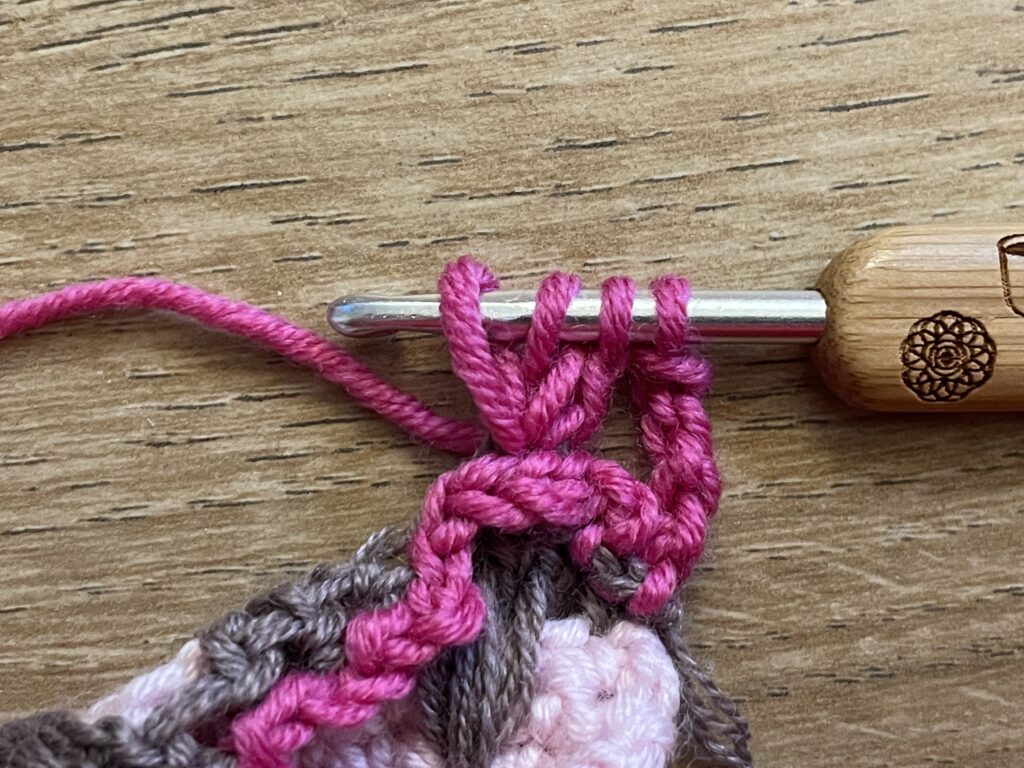 IJsje met 1 bolletje steek stap 34