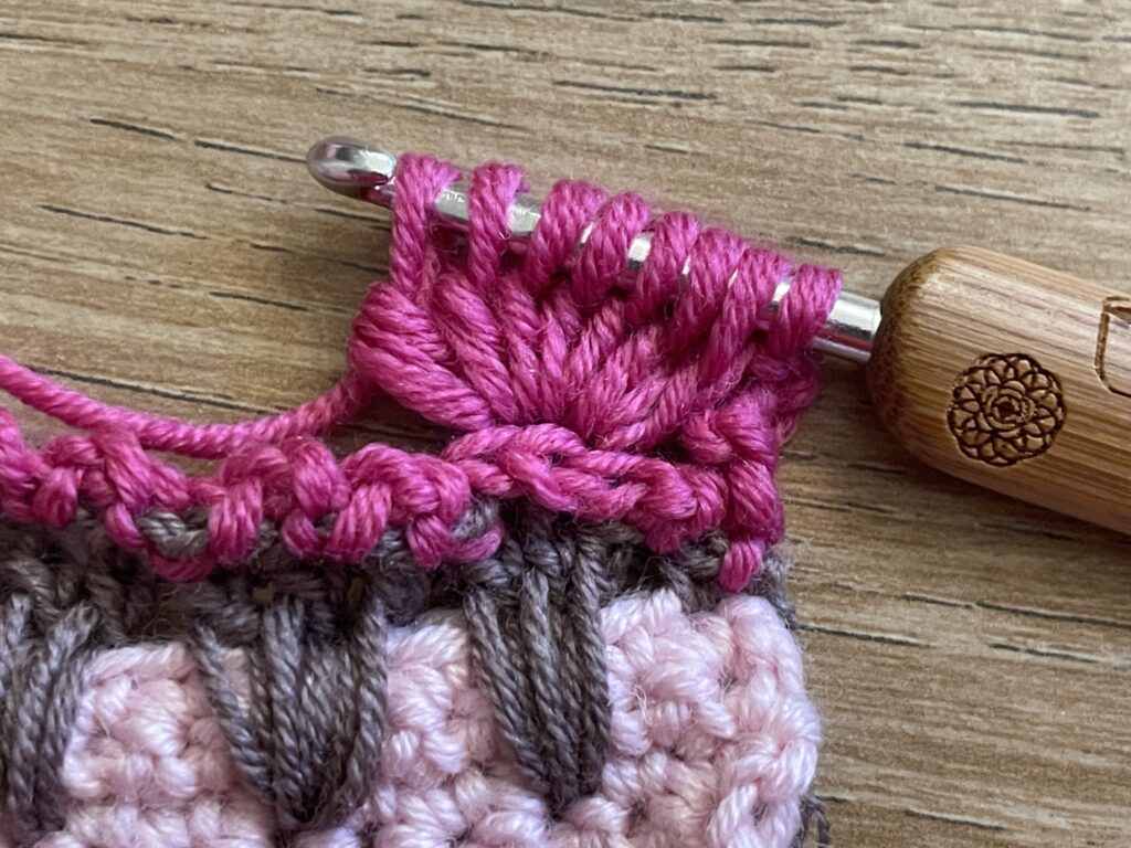 IJsje met 1 bolletje steek stap 36