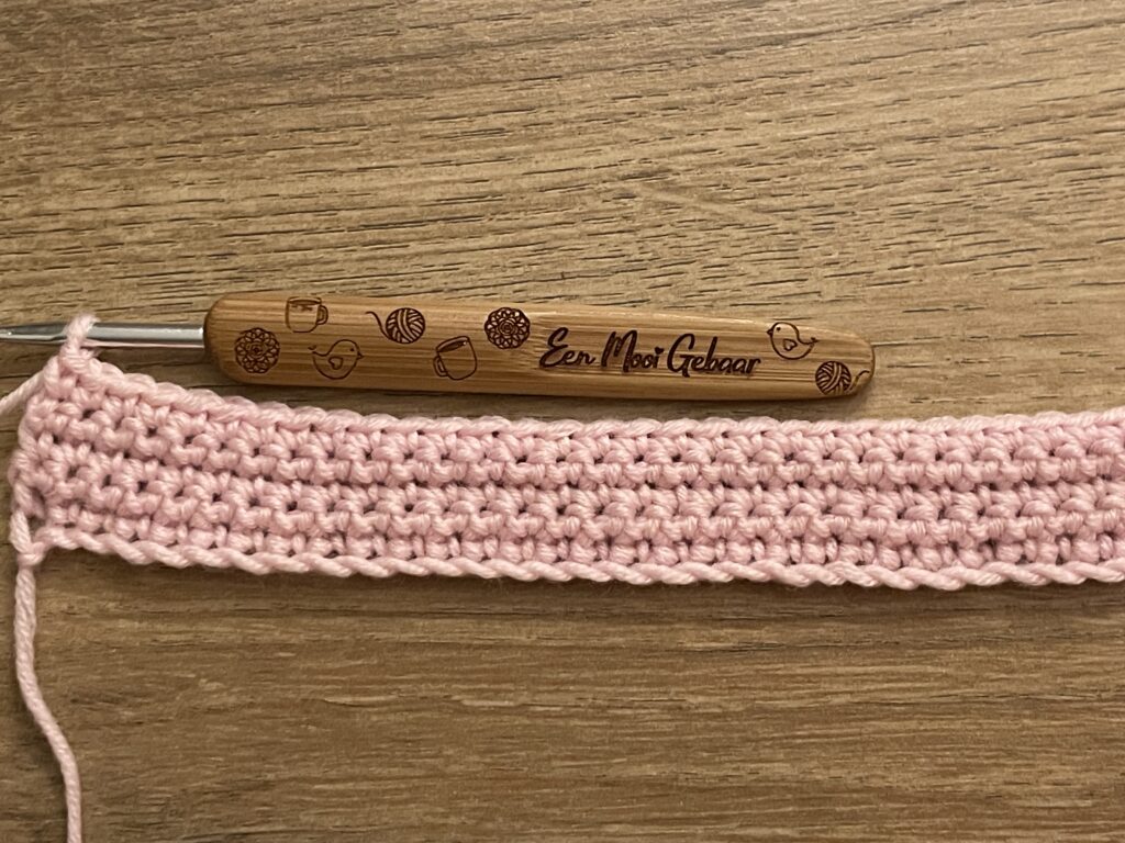 IJsje met 1 bolletje steek stap 7