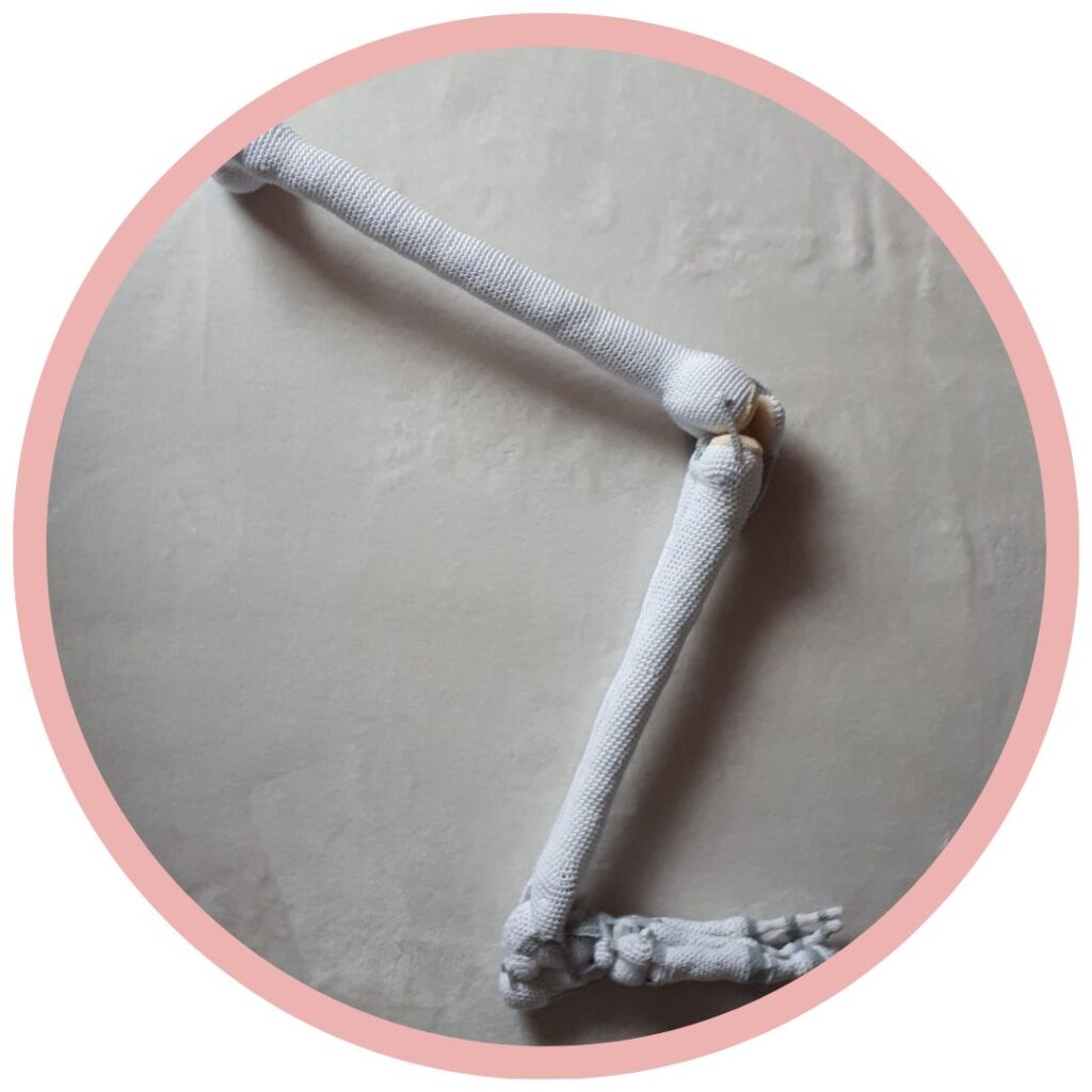 Benen Haken Anatomical Crochet Galerij
