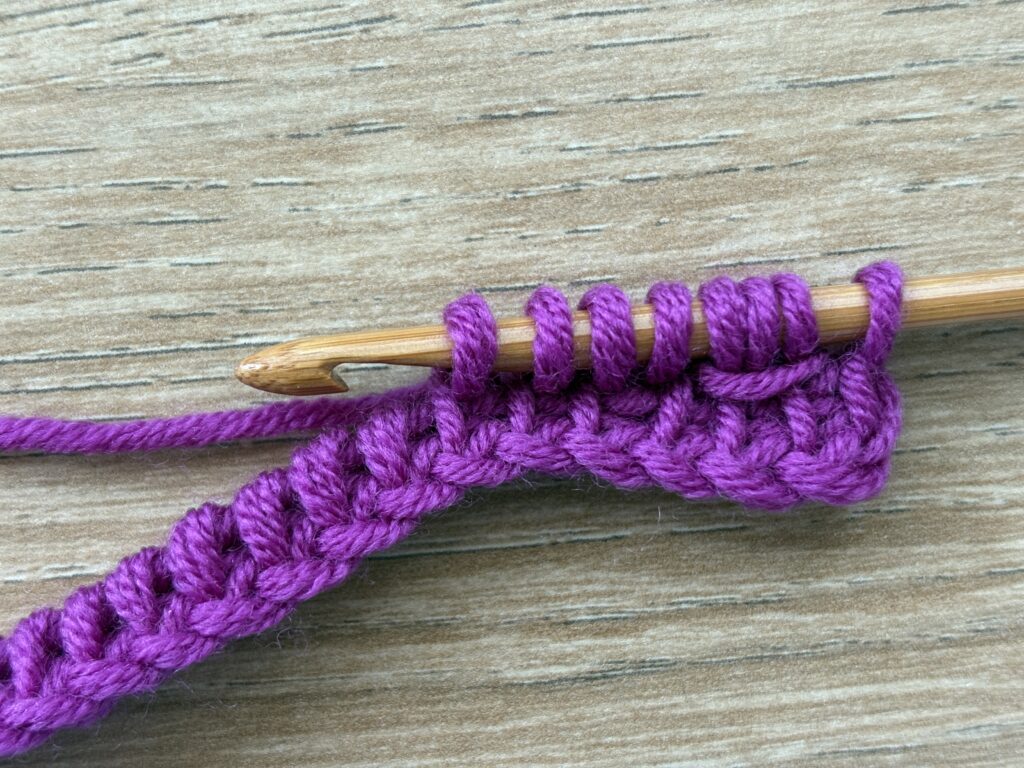 Tunisch entrelac met een twist steek 21 Tunisch Enterlac twist stap 16