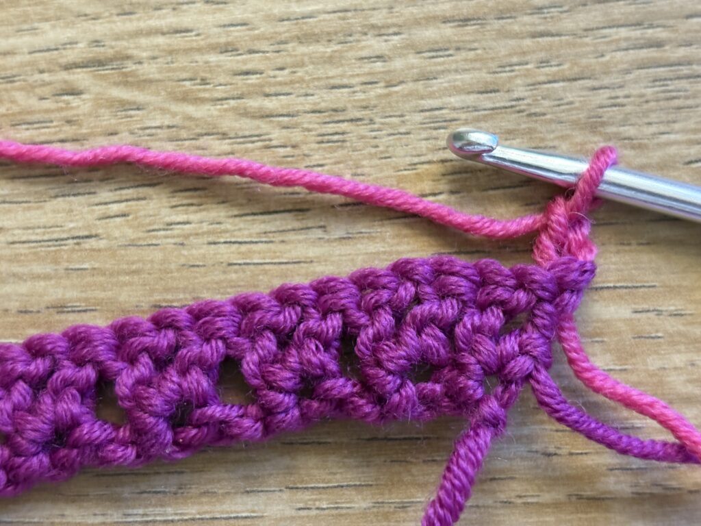 Genestelde V steek stap 10