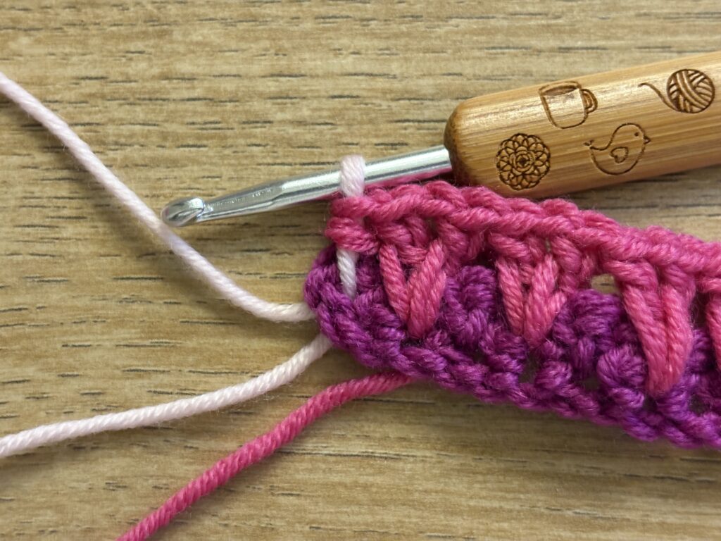 Genestelde V steek stap 20