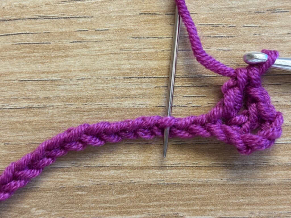 Genestelde V steek stap 6