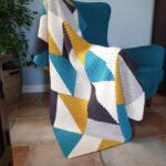 Tangram Twist 24 Gratis haakpatroon Tangram Twist - Deken - Scheepjes Colour Crafter, Scheepjes Merino Soft - haaknaald 4 mm