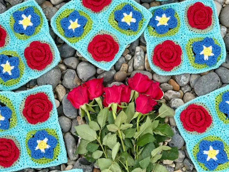 Say it with Flowers - Haakpatroon deel 5 3 image 4