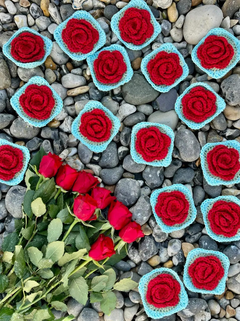 Say it with Flowers - Haakpatroon deel 5 5 image 5