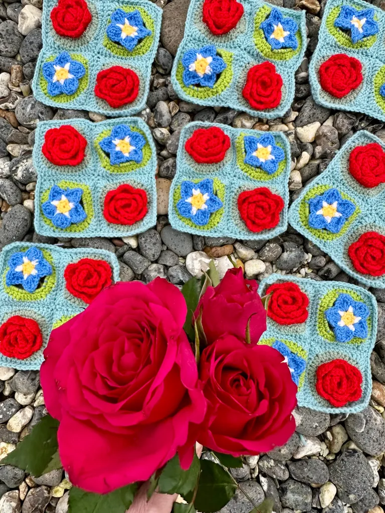 Say it with Flowers - Haakpatroon deel 5 4 image 6