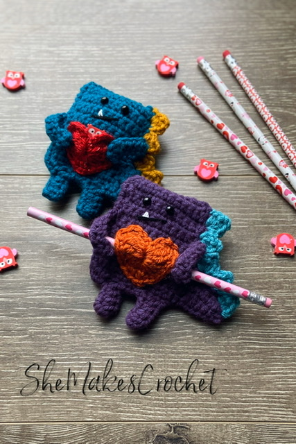 Dinomonster Cadeauknuffeltje 30 Dinomonster Cadeauknuffeltje